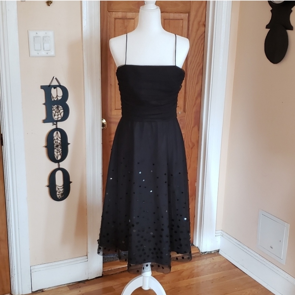 🥂Eliza J🥂 Tea-Legth Sequin Cocktail Dress